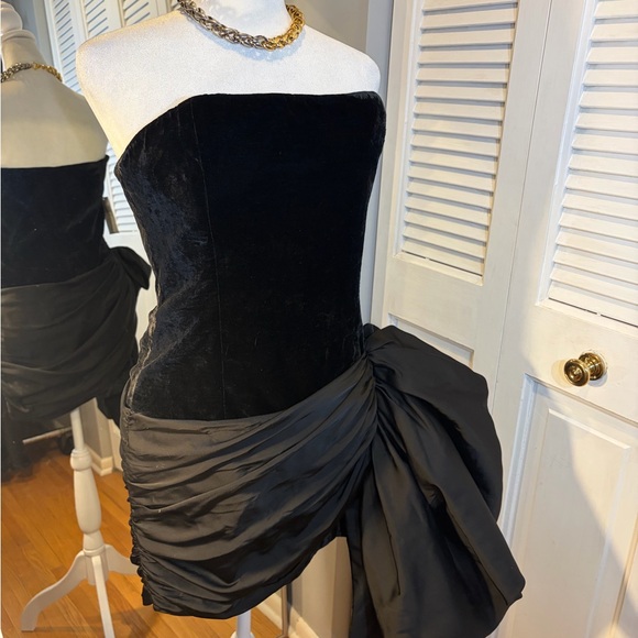 Ronny Kobo Collection Black Strapless Dress - Picture 4 of 16